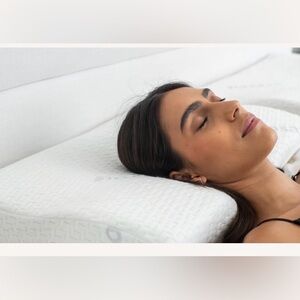 Like New Dosaze Pillows